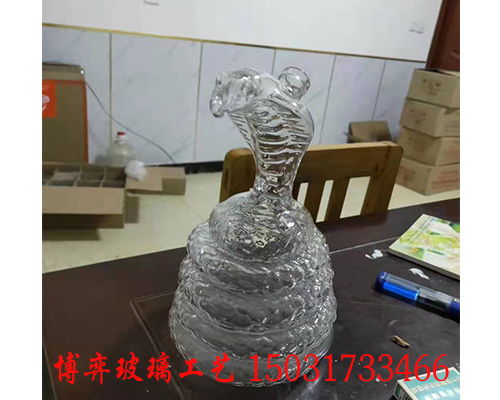 質(zhì)量?jī)?yōu)選 陜西專業(yè)制造玻璃工藝品廠,求購(gòu)玻璃茶具廠