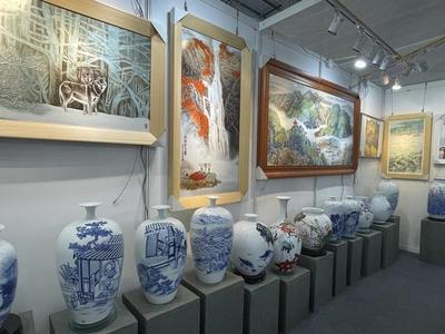 領略非遺文化魅力 景德鎮陶瓷精品亮相第十三屆中國加博會